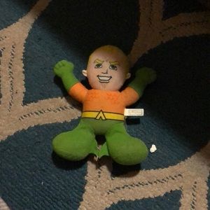 Meet your Posher, Zenzenah